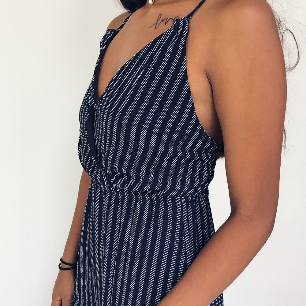 🆕 Davina - Navy Blue Striped Jumpsuit - Picture 5 of 6